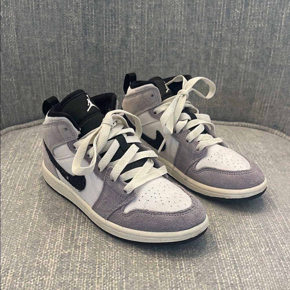 Nike Air Jordan Mid Sneakers in Gray and Black